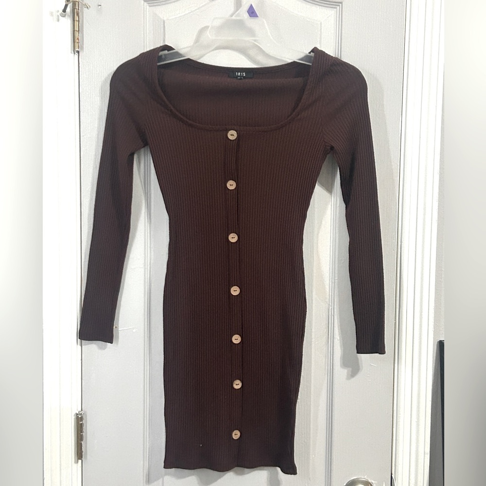 Women’s long sleeve midi sweater dress